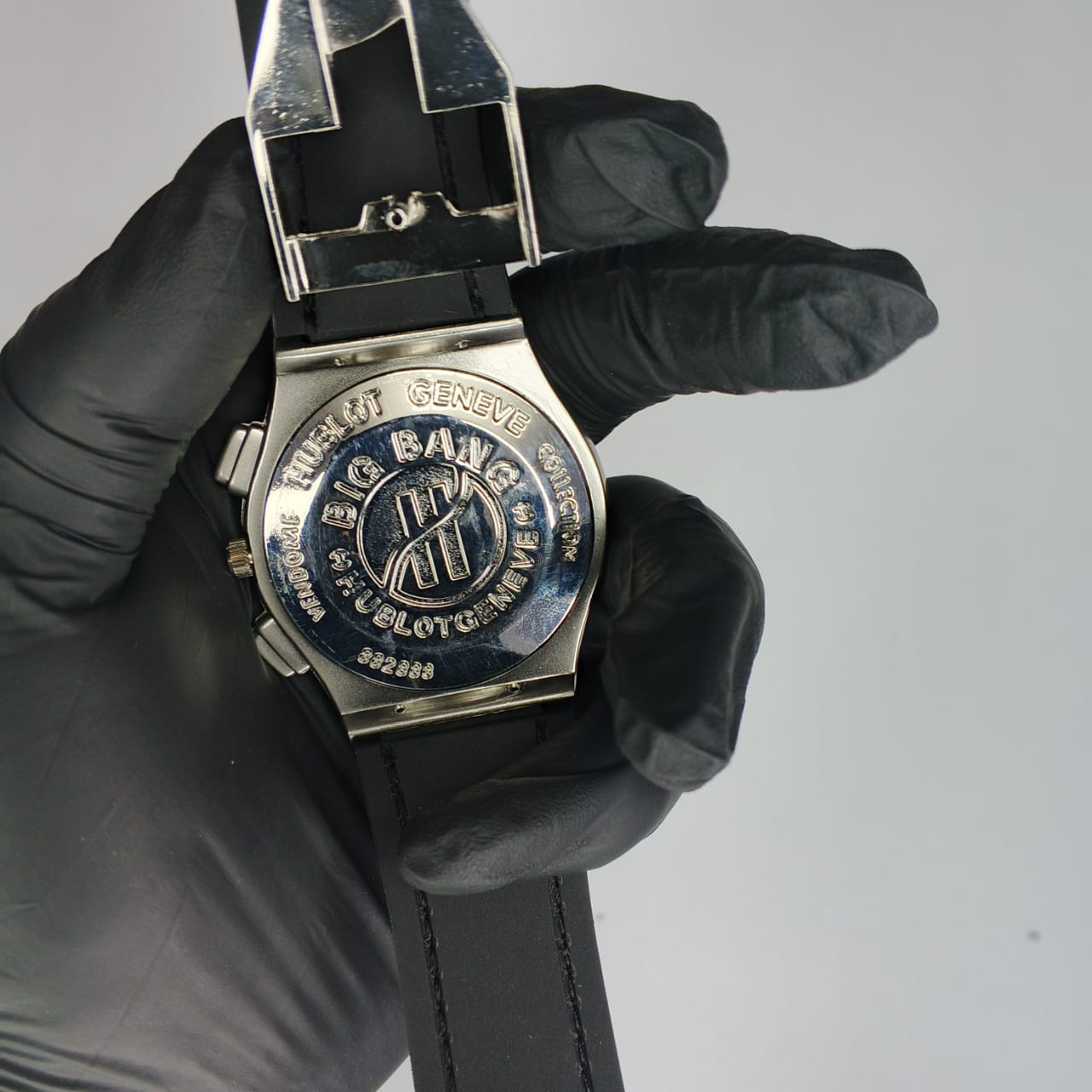 HUBLOT Premium Watch with Master Lock Strap