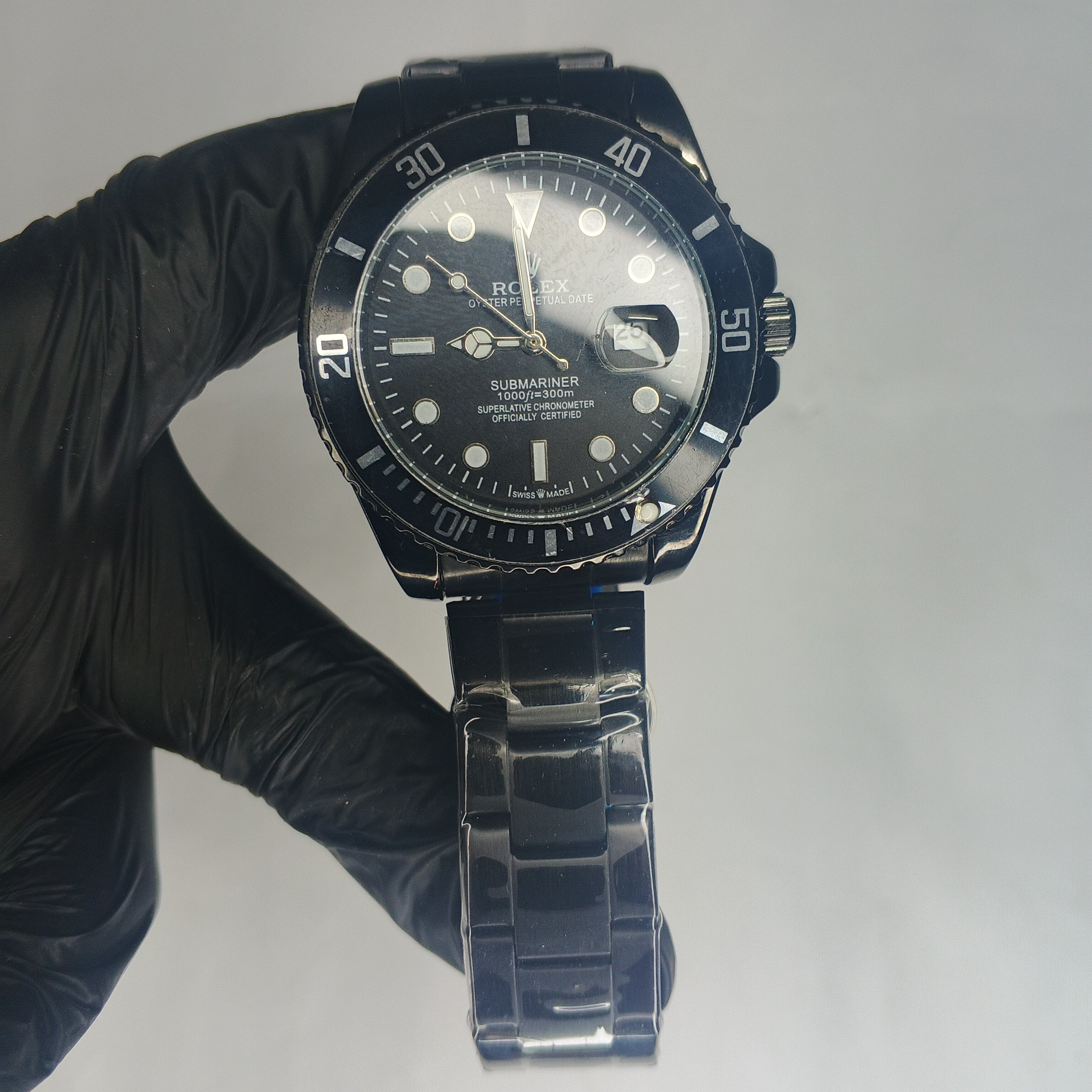 Rlx GMT with rotatory bazel and stylish Rolex
