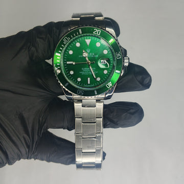 Rlx GMT with rotatory bazel and stylish Rolex