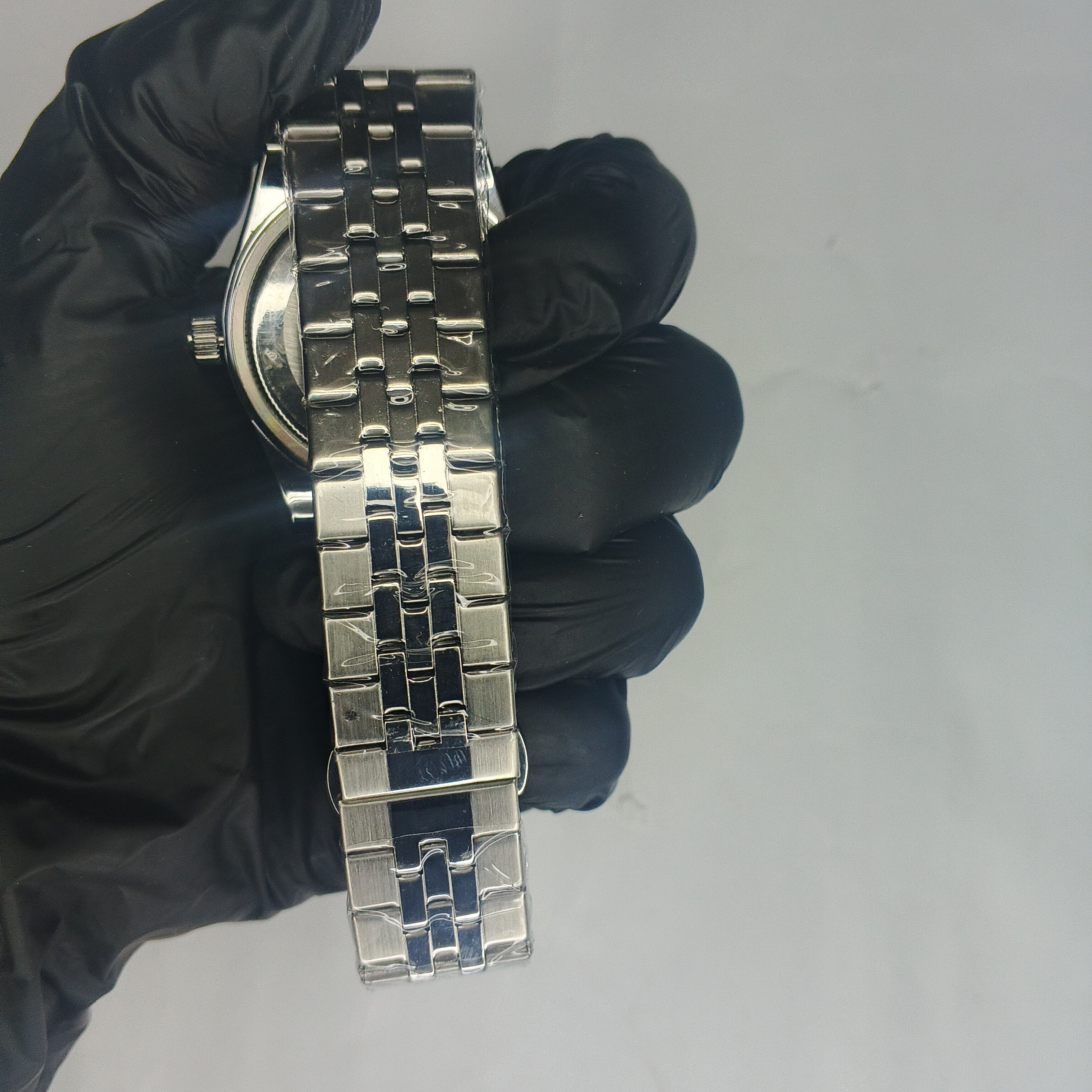 Rlx GMT with rotatory bazel and stylish Rolex
