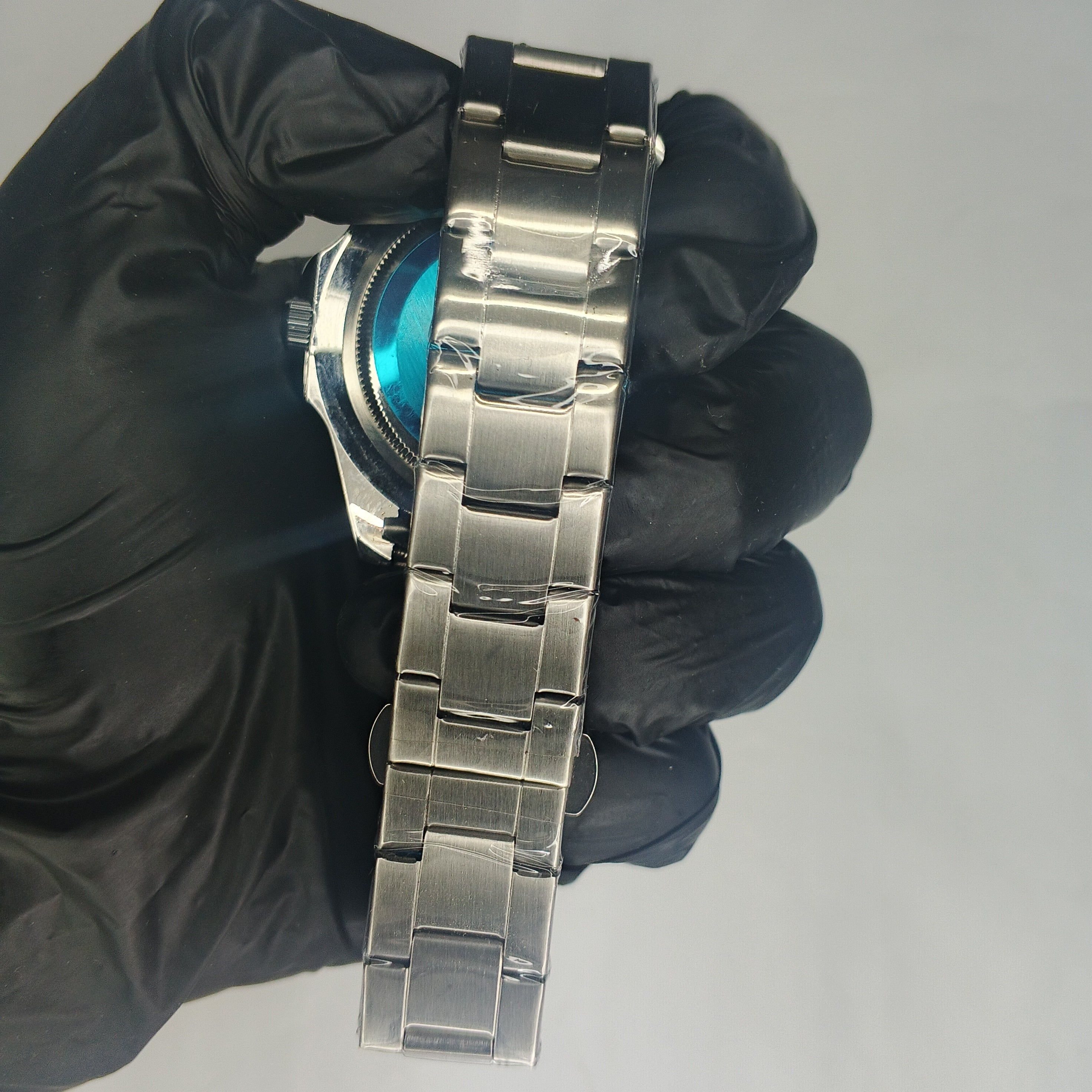 Rlx GMT with rotatory bazel and stylish Rolex